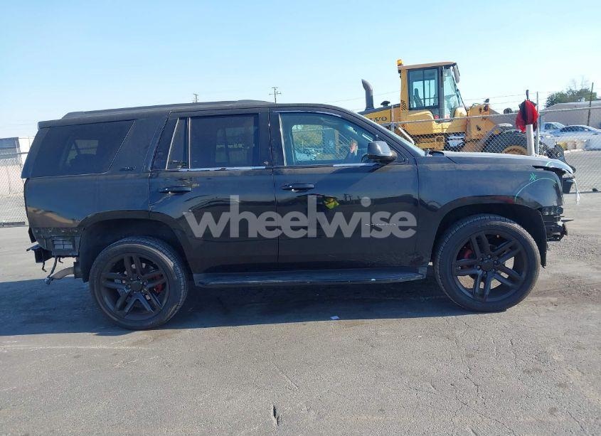 Photo 13 of 2017 Gmc Yukon SLT (VIN 1GKS1BKC1HR388439)