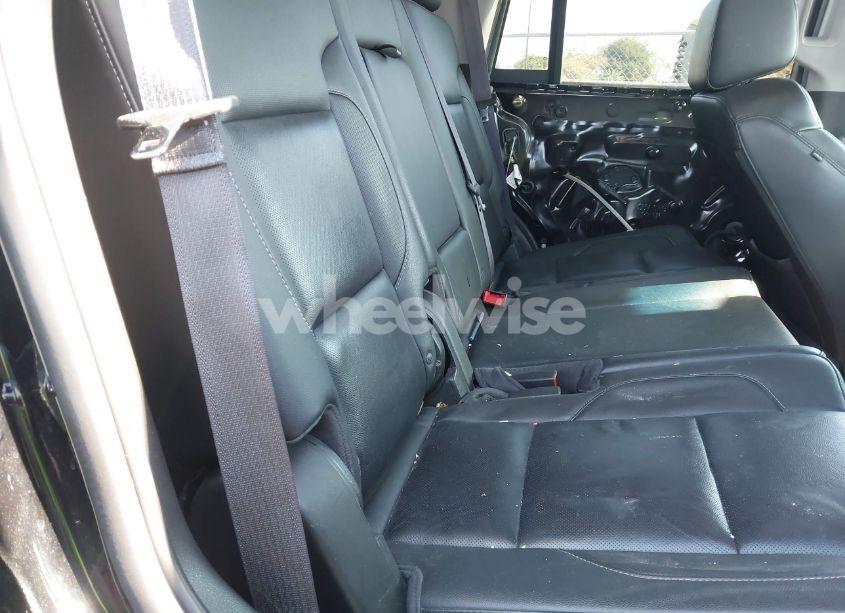 Photo 8 of 2017 Gmc Yukon SLT (VIN 1GKS1BKC1HR388439)