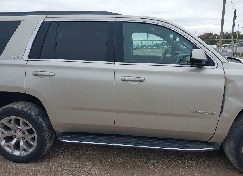 Photo 14 of 2016 Gmc Yukon SLT (VIN 1GKS1BKC2GR322092)