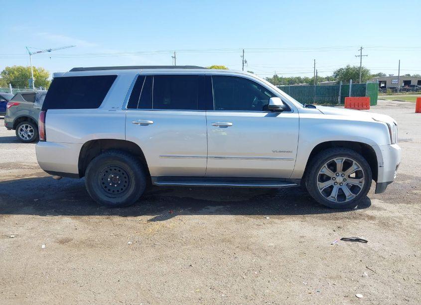 Photo 14 of 2017 Gmc Yukon SLT (VIN 1GKS1BKC2HR361072)