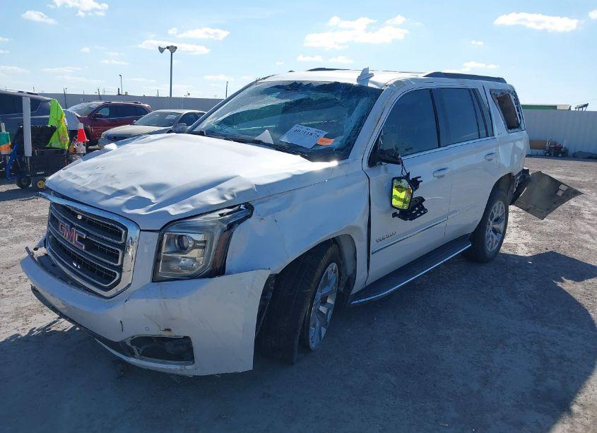 Photo 14 of 2016 Gmc Yukon SLT (VIN 1GKS1BKC3GR169013)
