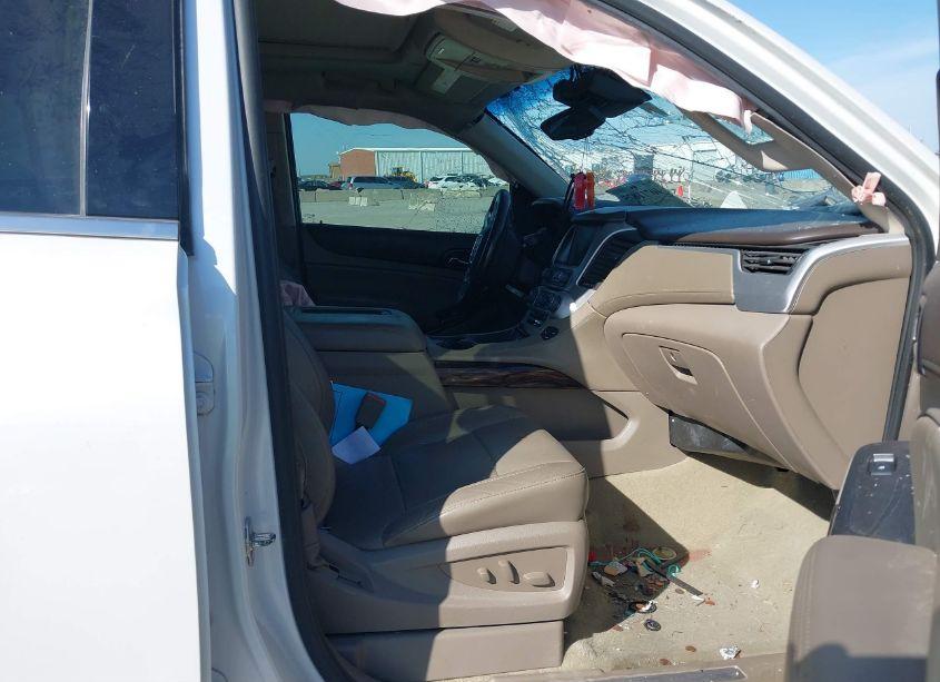 Photo 5 of 2016 Gmc Yukon SLT (VIN 1GKS1BKC3GR169013)