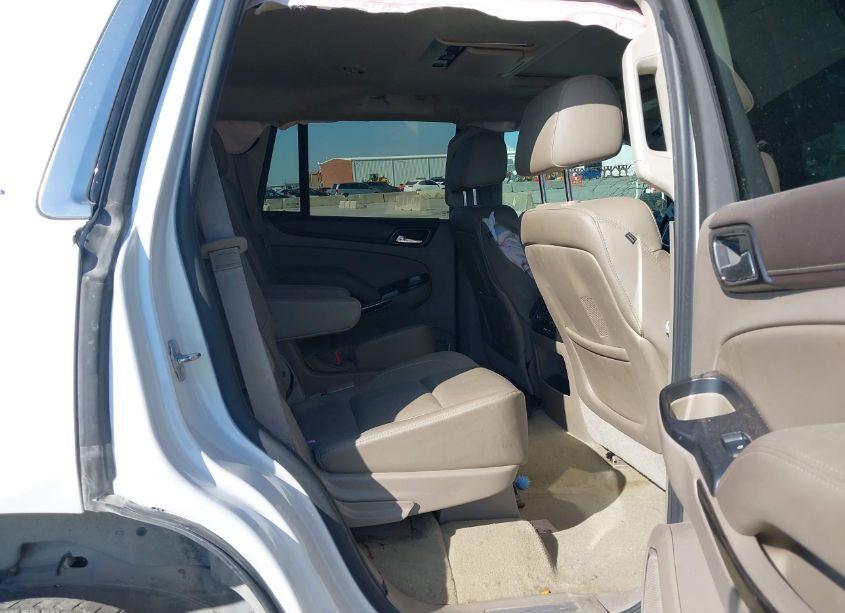 Photo 8 of 2016 Gmc Yukon SLT (VIN 1GKS1BKC3GR169013)