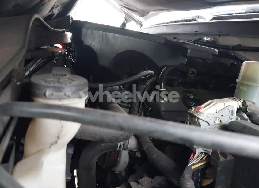 Photo 10 of 2016 Gmc Yukon SLT (VIN 1GKS1BKC4GR338259)