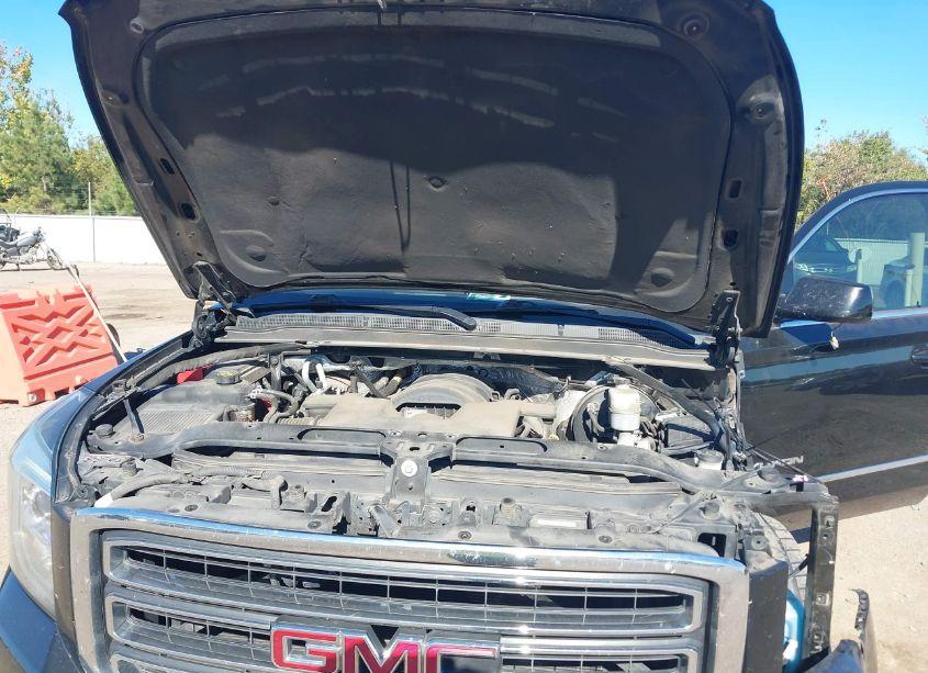 Photo 10 of 2016 Gmc Yukon SLT (VIN 1GKS1BKC6GR147443)