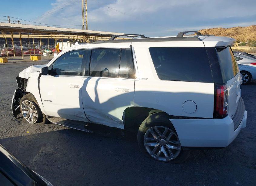 Photo 14 of 2017 Gmc Yukon SLT (VIN 1GKS1BKC6HR197695)