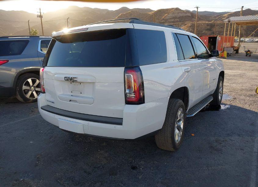 Photo 4 of 2017 Gmc Yukon SLT (VIN 1GKS1BKC6HR197695)