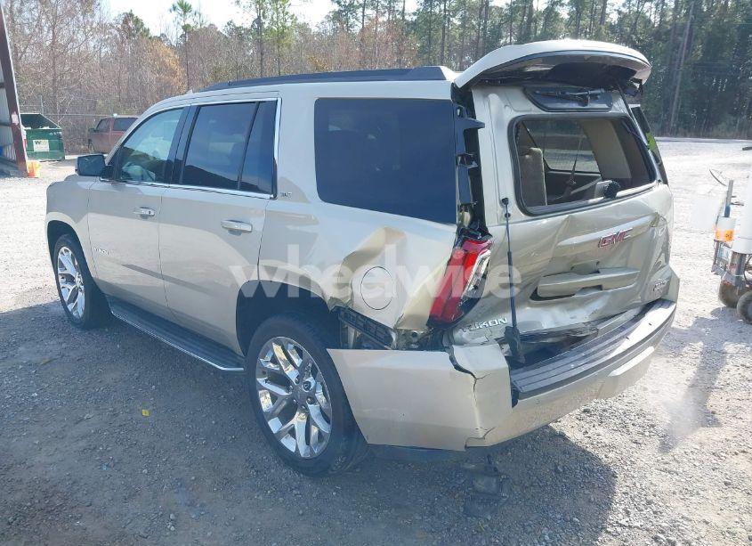 Photo 3 of 2016 Gmc Yukon SLT (VIN 1GKS1BKC7GR405386)