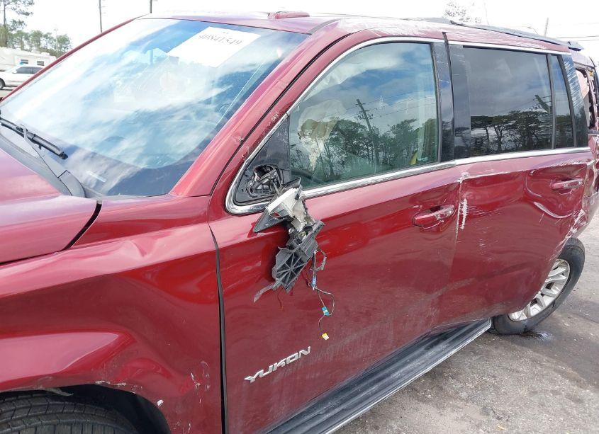 Photo 17 of 2017 Gmc Yukon SLT (VIN 1GKS1BKC8HR186973)