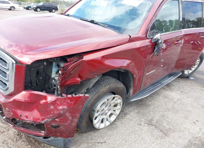 Photo 6 of 2017 Gmc Yukon SLT (VIN 1GKS1BKC8HR186973)