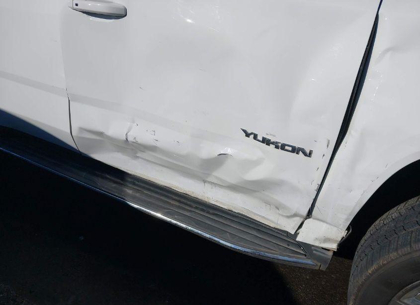 Photo 6 of 2017 Gmc Yukon SLT (VIN 1GKS1BKC8HR192434)