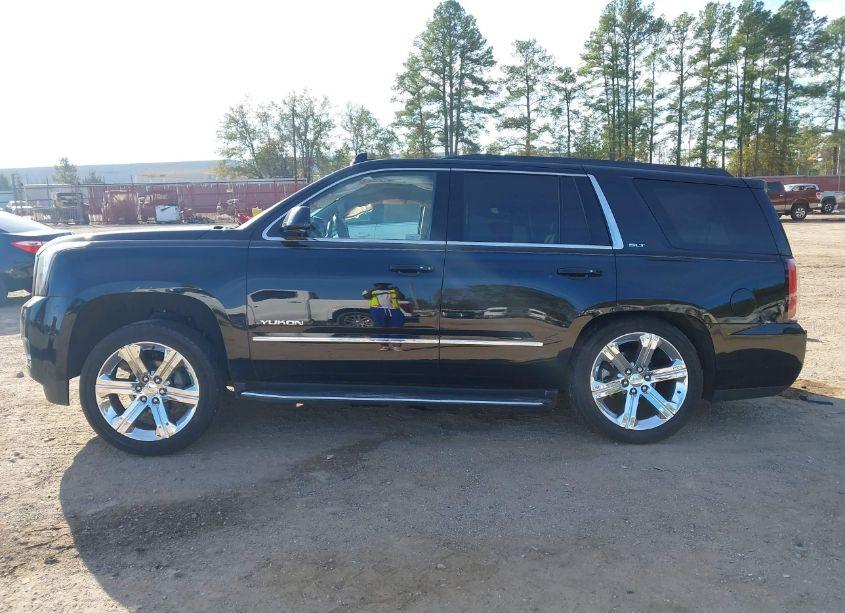 Photo 15 of 2019 Gmc Yukon SLT (VIN 1GKS1BKC8KR157321)