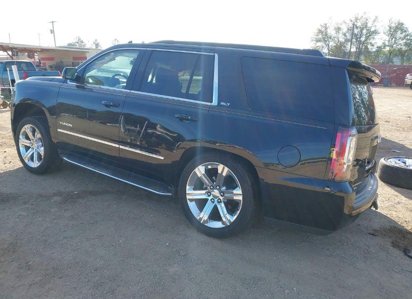 Photo 3 of 2019 Gmc Yukon SLT (VIN 1GKS1BKC8KR157321)