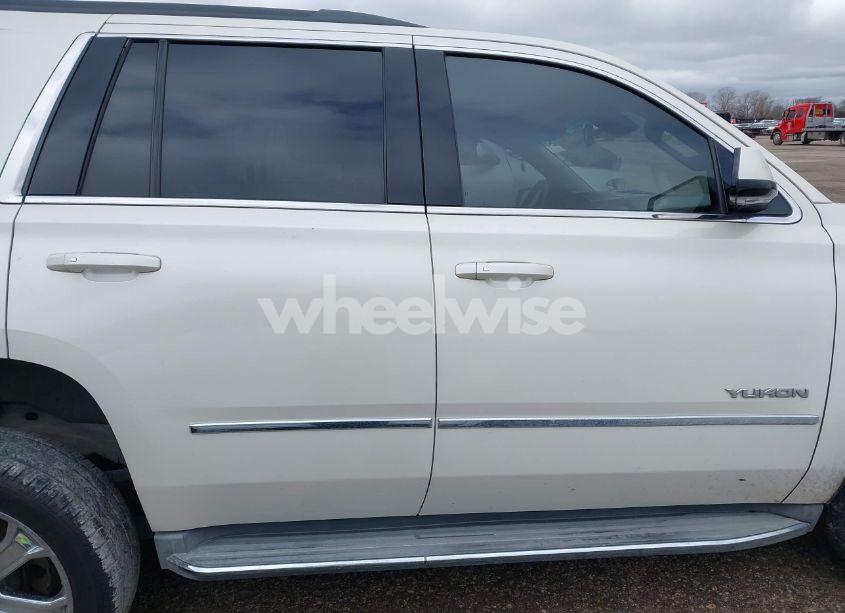 Photo 12 of 2015 Gmc Yukon SLT (VIN 1GKS1BKC9FR175459)