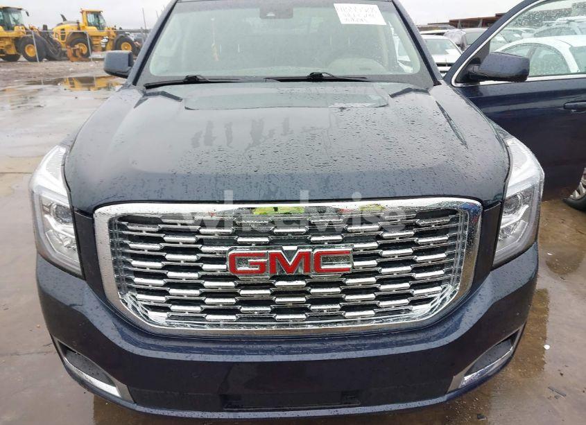 Photo 6 of 2017 Gmc Yukon SLT (VIN 1GKS1BKC9HR197495)