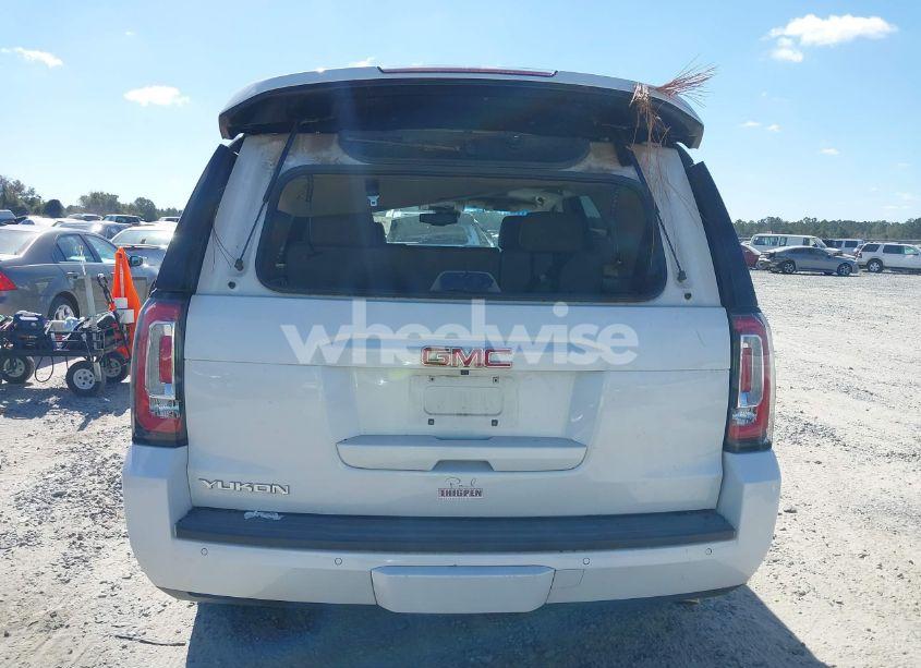 Photo 16 of 2019 Gmc Yukon SLT (VIN 1GKS1BKC9KR332014)