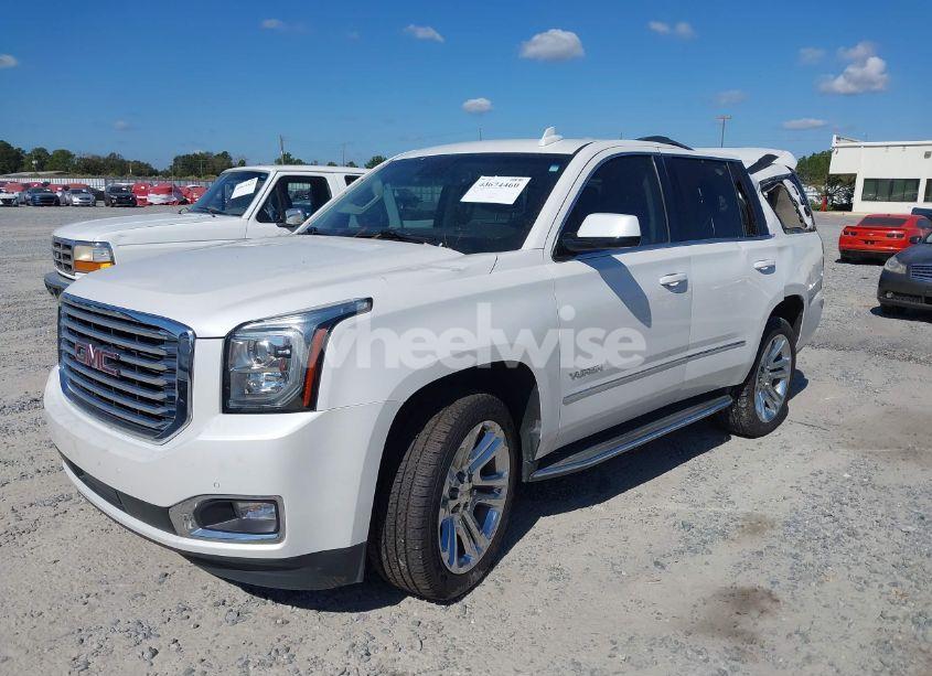Photo 2 of 2019 Gmc Yukon SLT (VIN 1GKS1BKC9KR332014)