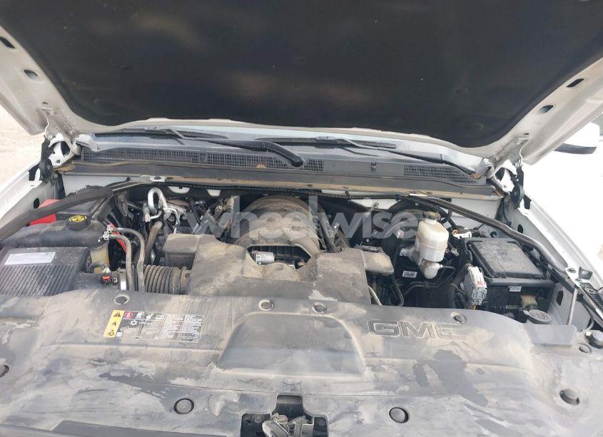 Photo 10 of 2019 Gmc Yukon SLT (VIN 1GKS1BKCXKR329607)