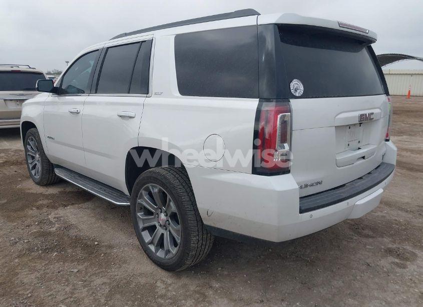 Photo 3 of 2019 Gmc Yukon SLT (VIN 1GKS1BKCXKR329607)