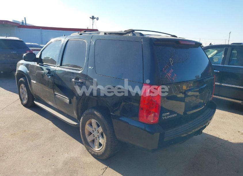 Photo 3 of 2011 Gmc Yukon SLT (VIN 1GKS1CE01BR266551)