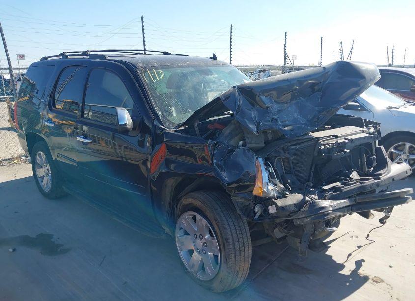 2011 Gmc Yukon SLT (VIN 1GKS1CE03BR101634) main photo