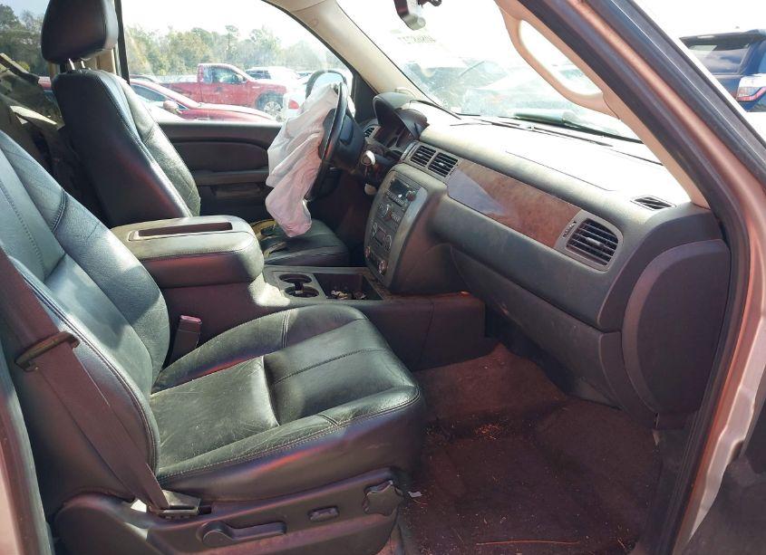 Photo 5 of 2011 Gmc Yukon SLT (VIN 1GKS1CE03BR261464)