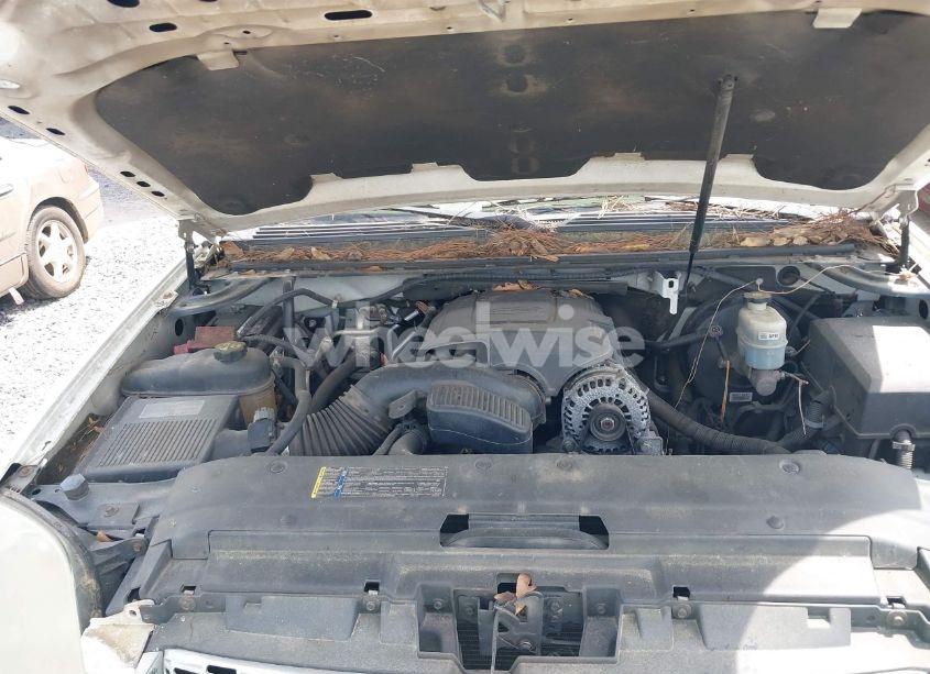 Photo 10 of 2011 Gmc Yukon SLT (VIN 1GKS1CE0XBR156954)