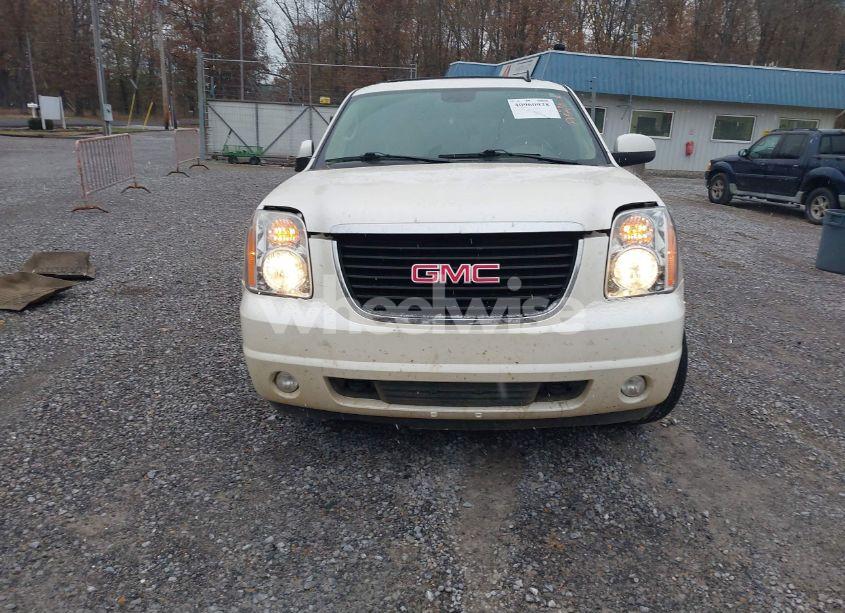 Photo 12 of 2011 Gmc Yukon SLT (VIN 1GKS1CE0XBR385523)