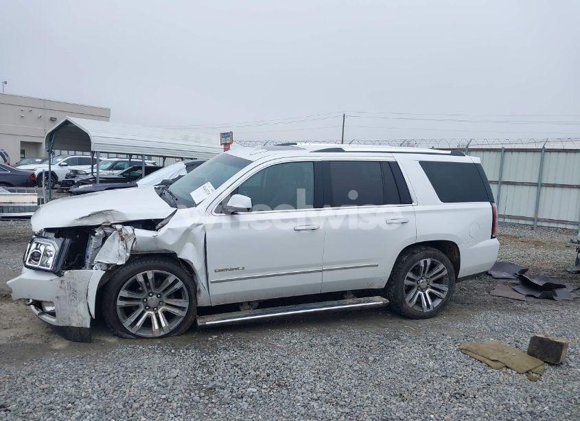 Photo 14 of 2019 Gmc Yukon DENALI (VIN 1GKS1CKJ7KR364240)