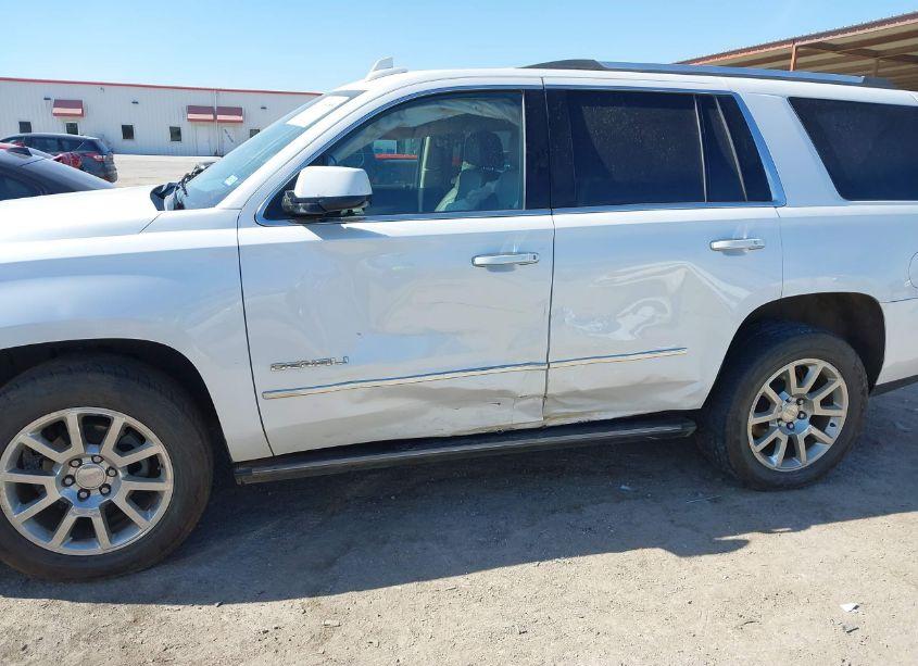 Photo 6 of 2016 Gmc Yukon DENALI (VIN 1GKS1CKJ8GR242431)