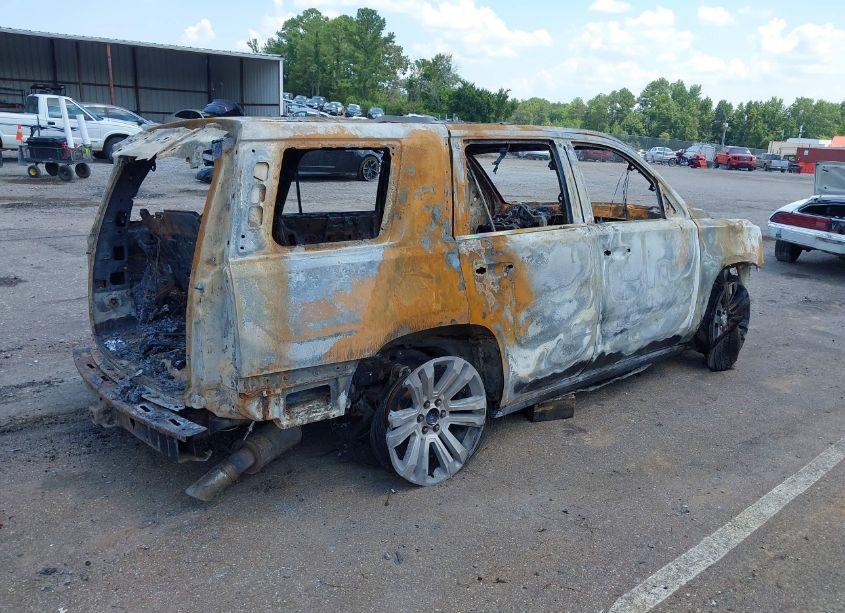 Photo 4 of 2017 Gmc Yukon DENALI (VIN 1GKS1CKJ8HR202836)