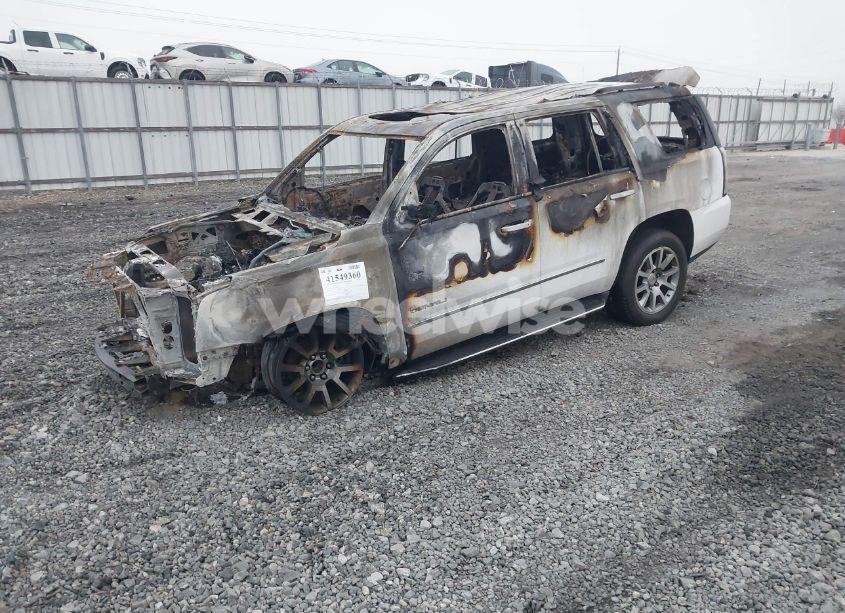 Photo 2 of 2017 Gmc Yukon DENALI (VIN 1GKS1CKJ9HR367309)