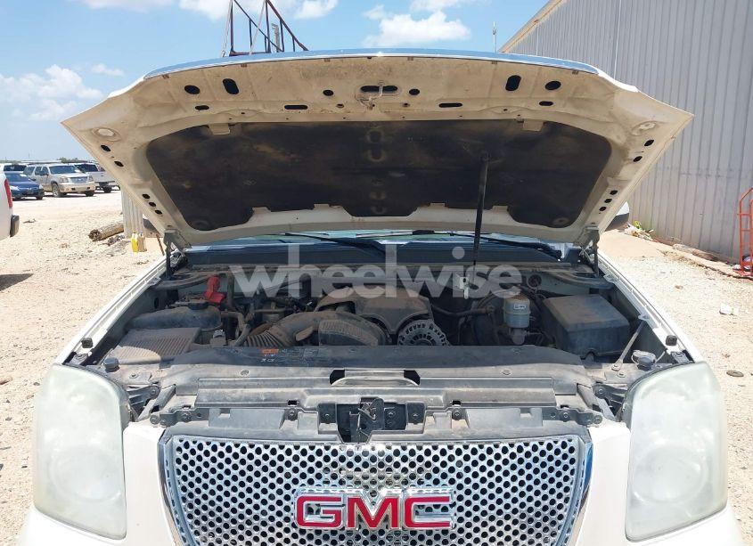 Photo 10 of 2011 Gmc Yukon DENALI (VIN 1GKS1EEF1BR391341)