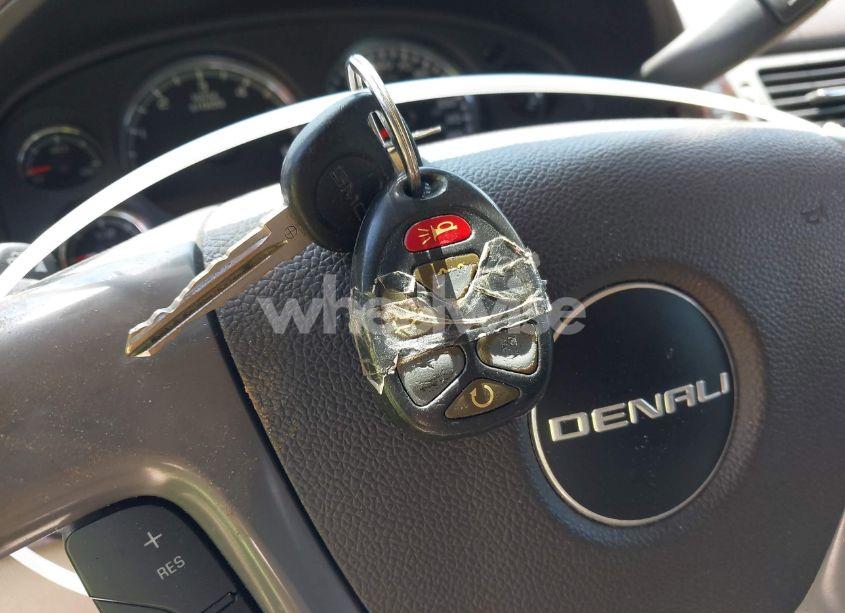 Photo 11 of 2011 Gmc Yukon DENALI (VIN 1GKS1EEF6BR347125)