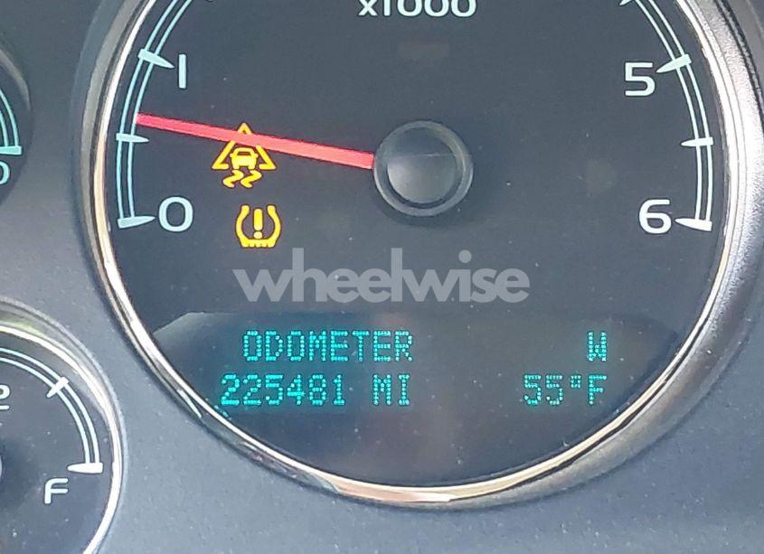 Photo 16 of 2011 Gmc Yukon DENALI (VIN 1GKS1EEF6BR347125)