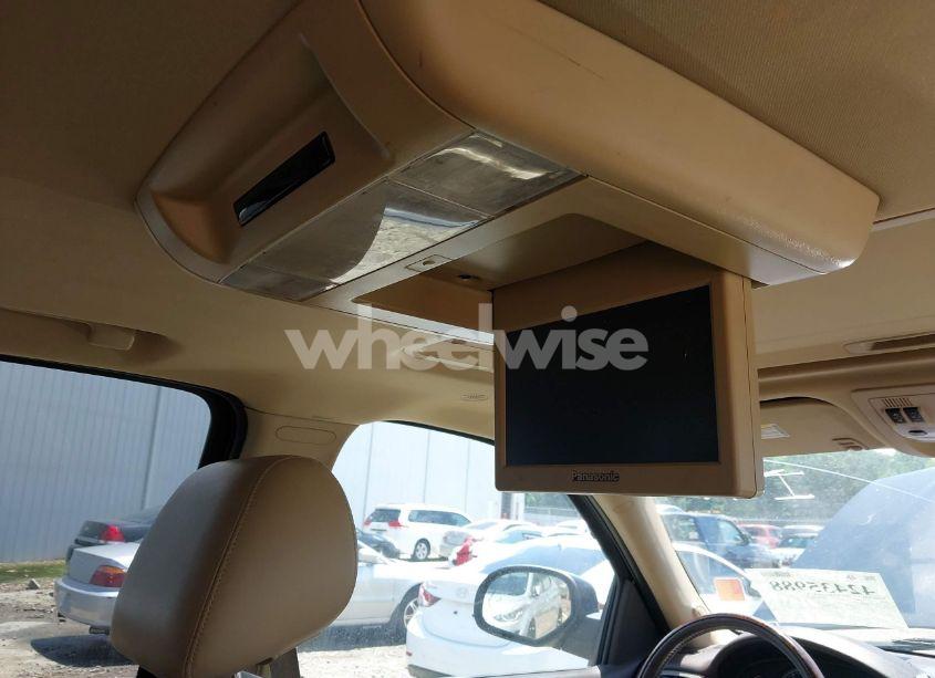 Photo 18 of 2011 Gmc Yukon DENALI (VIN 1GKS1EEF6BR347125)