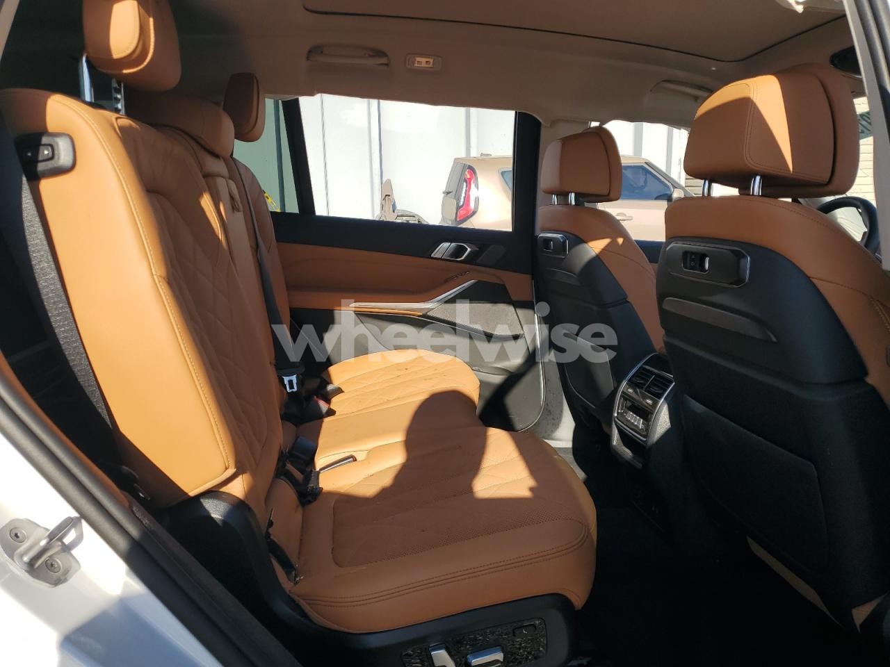 Photo 11 of 2025 BMW X7 XDRIVE40I (VIN 1GKS1EEF6CR100141)