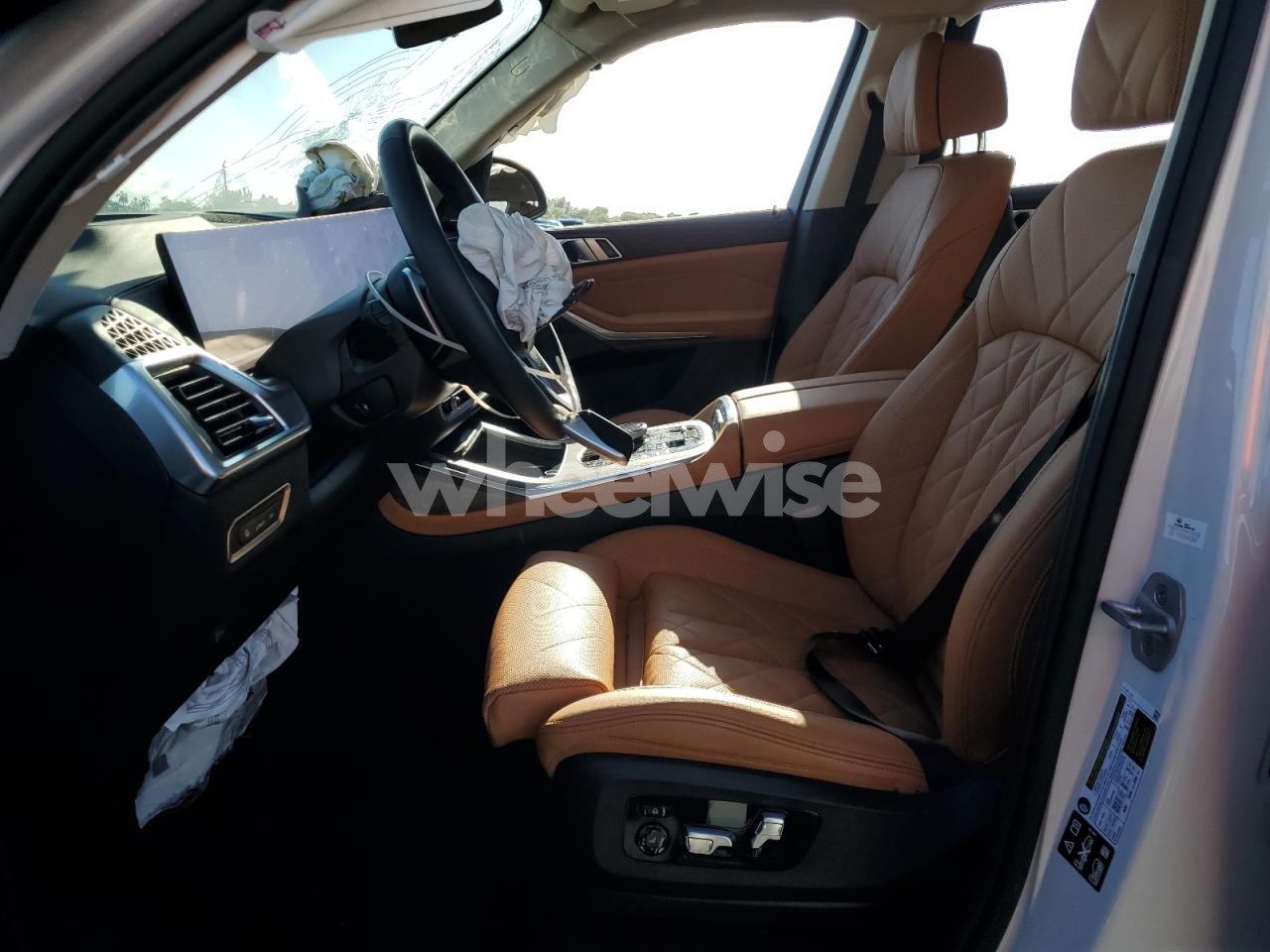 Photo 7 of 2025 BMW X7 XDRIVE40I (VIN 1GKS1EEF6CR100141)