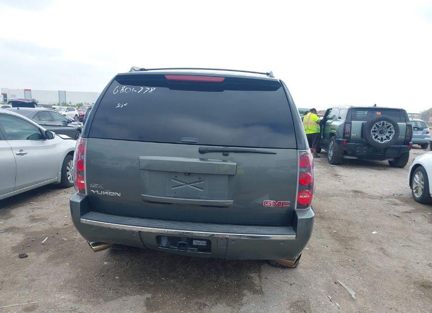 Photo 16 of 2011 Gmc Yukon DENALI (VIN 1GKS1EEFXBR212097)