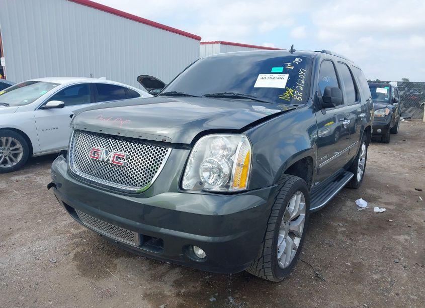 Photo 2 of 2011 Gmc Yukon DENALI (VIN 1GKS1EEFXBR212097)