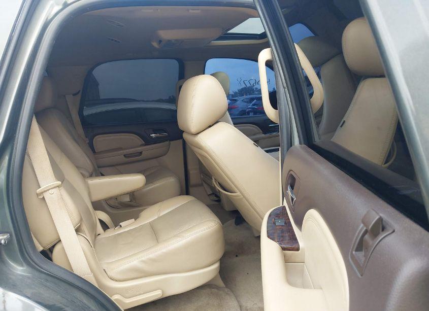 Photo 8 of 2011 Gmc Yukon DENALI (VIN 1GKS1EEFXBR212097)