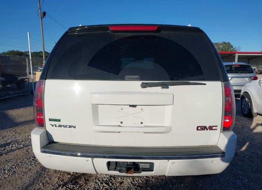Photo 17 of 2011 Gmc Yukon DENALI (VIN 1GKS1EEFXBR311342)