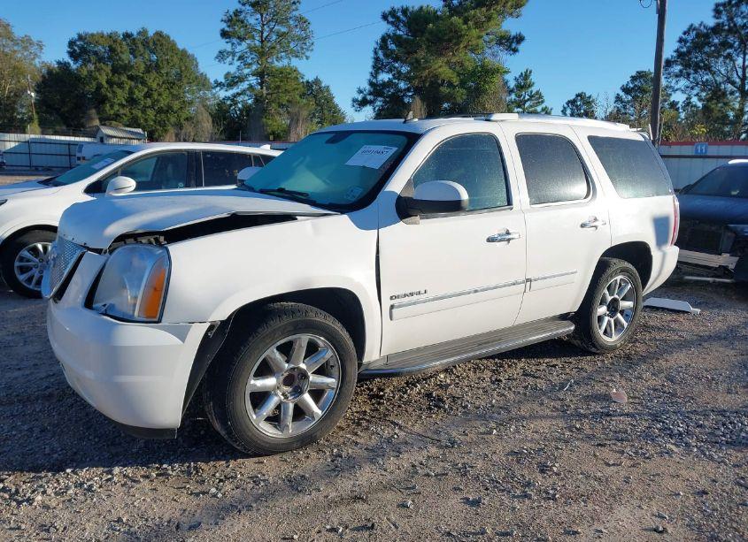 Photo 2 of 2011 Gmc Yukon DENALI (VIN 1GKS1EEFXBR311342)