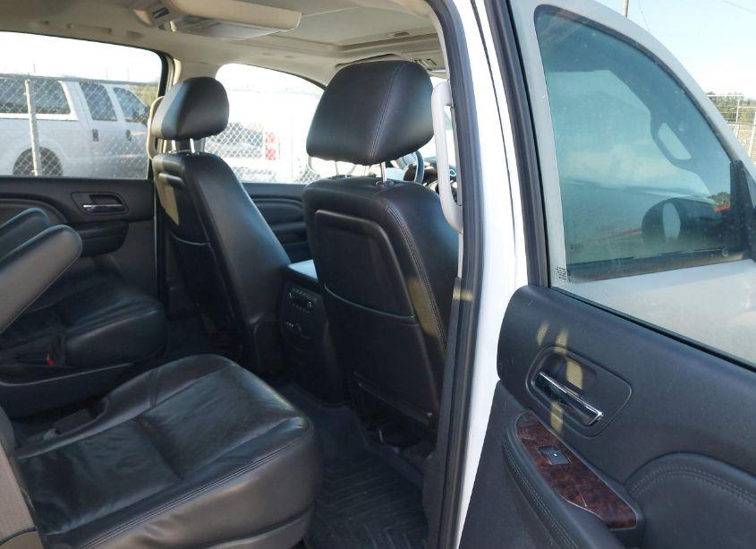 Photo 8 of 2011 Gmc Yukon DENALI (VIN 1GKS1EEFXBR311342)