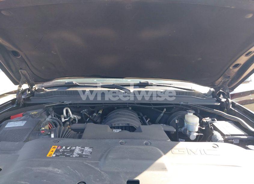 Photo 10 of 2019 Gmc Yukon XL SLE (VIN 1GKS1FKC3KR322103)