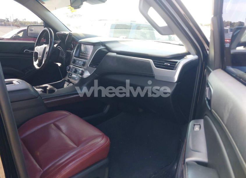 Photo 5 of 2019 Gmc Yukon XL SLE (VIN 1GKS1FKC3KR322103)