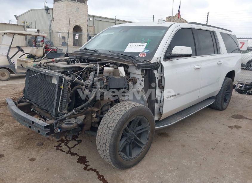 Photo 2 of 2019 Gmc Yukon XL SLT (VIN 1GKS1GKC1KR384332)