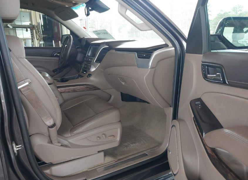 Photo 5 of 2016 Gmc Yukon XL SLT (VIN 1GKS1GKC3GR335561)