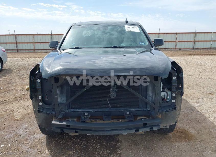 Photo 13 of 2018 Gmc Yukon XL SLT (VIN 1GKS1GKC3JR223544)