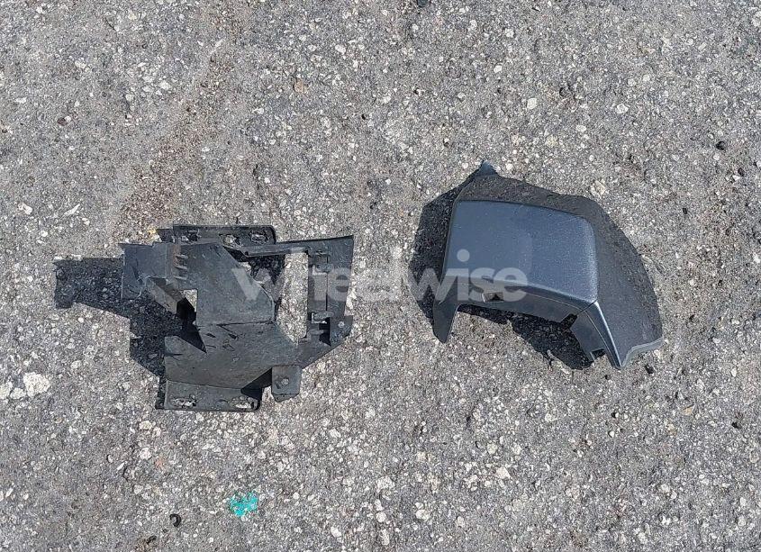 Photo 12 of 2019 Gmc Yukon XL SLT (VIN 1GKS1GKC3KR214358)